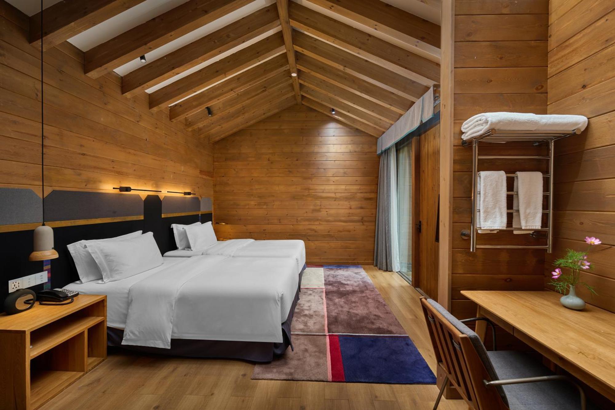 Hotel Indigo Lugu Lake By Ihg Lijiang  Eksteriør bilde