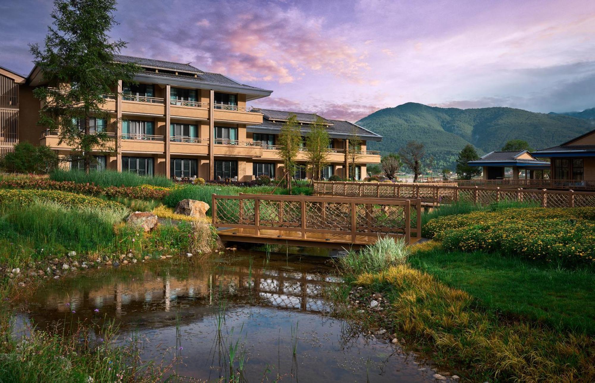 Hotel Indigo Lugu Lake By Ihg Lijiang  Eksteriør bilde