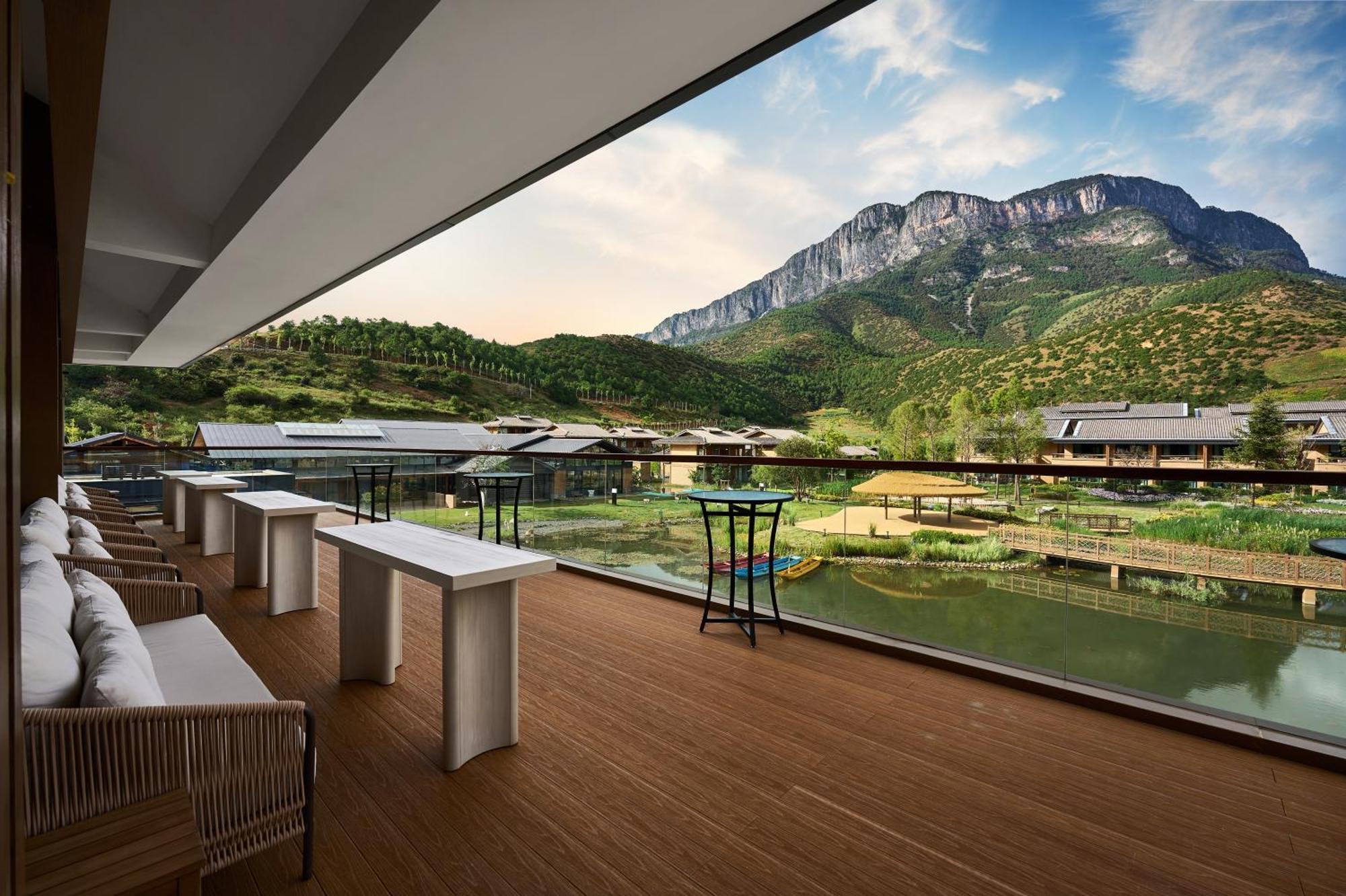 Hotel Indigo Lugu Lake By Ihg Lijiang  Eksteriør bilde