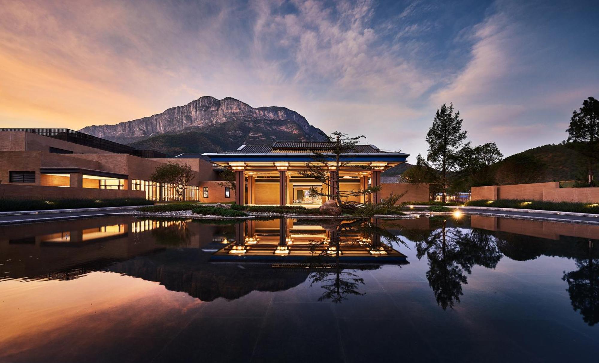 Hotel Indigo Lugu Lake By Ihg Lijiang  Eksteriør bilde